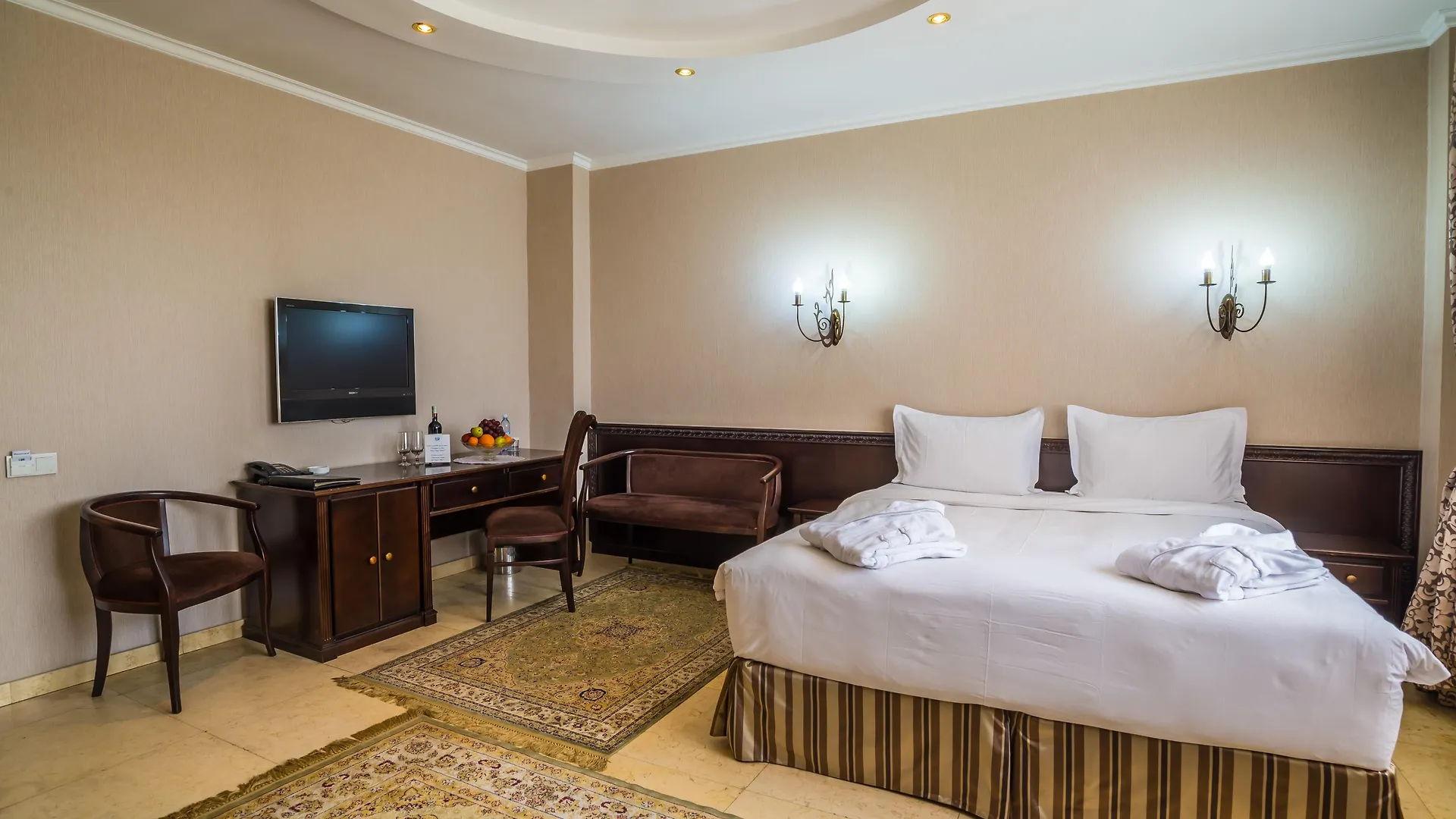 Royal Petrol Hotel Almaty 3*,  Kazakhstan