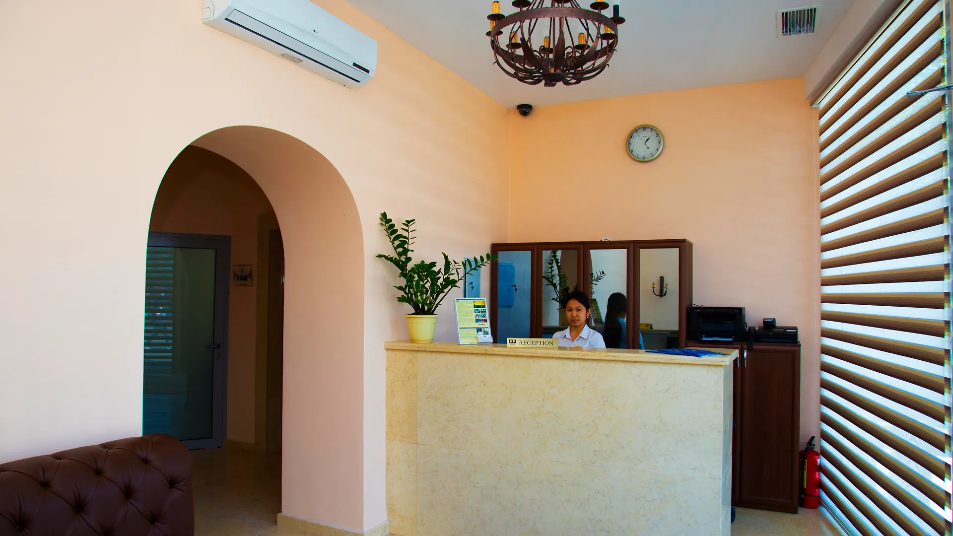 Royal Petrol Hotel Almaty