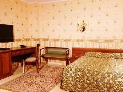 Royal Petrol Hotel Almaty